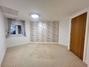 Photo 17- click for photo gallery